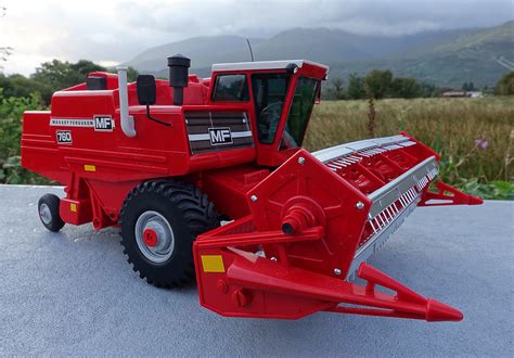 1 32 Britains Massey Ferguson MF 760 Combine Harvester Flickr