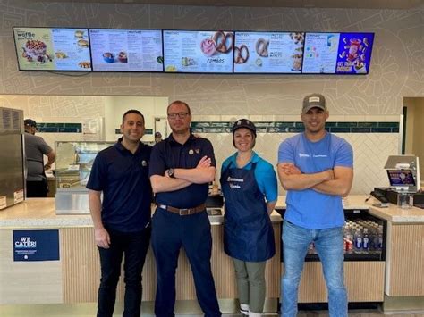 Dual Brand Auntie Annes And Jamba Celebrate Grand Opening In Boone