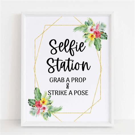 Selfie Station Signs