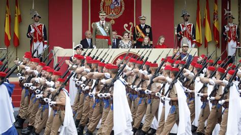 Oposiciones Para Las Fuerzas Armadas 2 300 Plazas De Oficiales Y