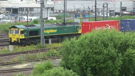 Sb Leeds Felixstowe Liner At Signal On Slowline Decoy Doncaster