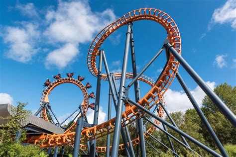 Les Meilleurs Roller Coasters De France Les Parcs D Attractions