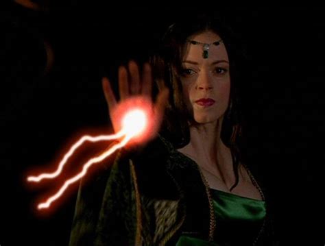 Image 4x06 25 Evil Enchantress Charmed Fandom Powered By Wikia