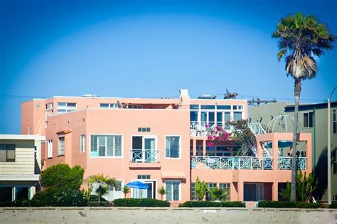 San Diego Beachfront Villa - Unit 4 Has Balcony and Waterfront ...