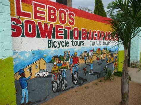 Lebo S Soweto Backpackers Hôtel Johannesburg Afrique Du Sud Voir Les Tarifs 25 Avis Et 131