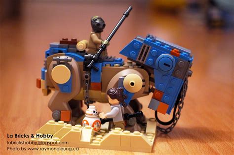 La Bricks & Hobby: Lego Star Wars: Rey Rescues BB-8 Scene