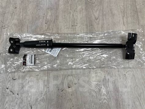 Ограничитель двери Mitsubishi Pajero 4, Montero 4 [5822A016] купить в ...