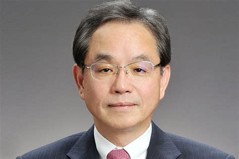 伊予銀行、頭取に三好賢治氏 日刊工業新聞 電子版