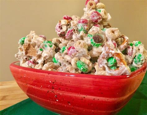 Christmas Crack Recipe With Pretzels Poeticcooking