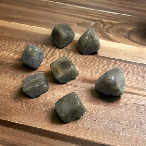 Pierre roulée Labradorite protection anxiété Les Pierres de Jade