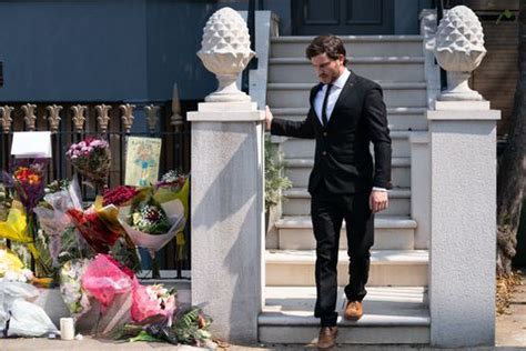 EastEnders spoilers - Gray struggles over Chantelle's funeral