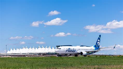 Alaska Airlines cumple 22 años de servicio en el Aeropuerto