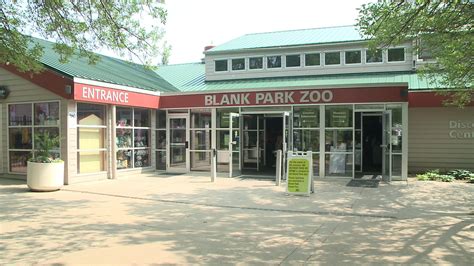 Blank Park Zoo Entrance