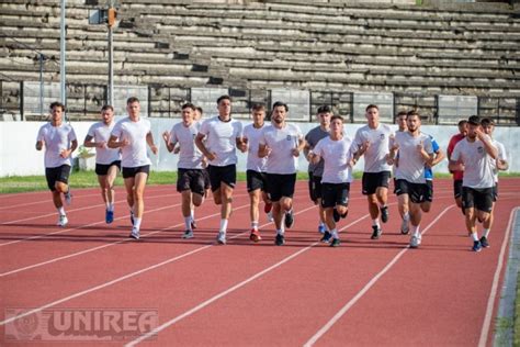 Foto Csm Unirea Alba Iulia Reunire Pentru Liga Alb Negrii