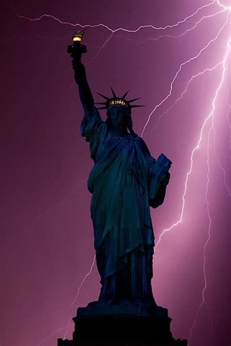 Statue Of Liberty And Lightning New York Statue Of Liberty