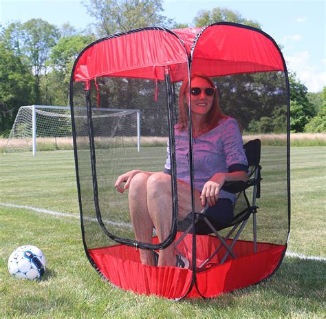 Screen Pod A Personal Pop Up Screen Tent That Provides Shade And