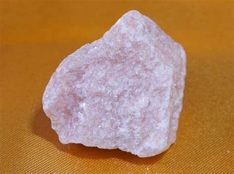 Pink Calcite Vs Rose Quartz How To Tell Them Apart Rock Seeker