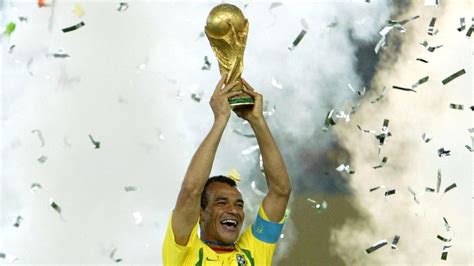 Dream Team: Cafu crowned - Eurosport