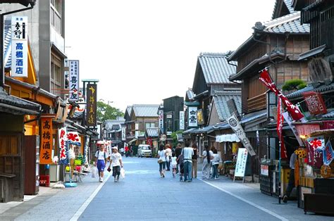 【2023年版】 伊勢神宮おはらい町の「絶品食べ歩きスイーツ9選」を紹介します！ 観光三重かんこうみえ 三重県の観光・旅行情報はここ！