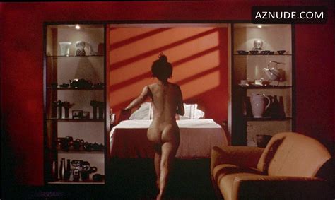 81 2 WOMEN NUDE SCENES AZNude