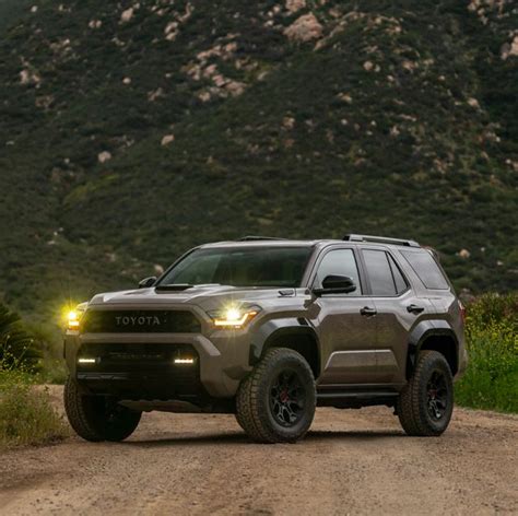 2025 Toyota 4runner Suv Exterior Photo Gallery