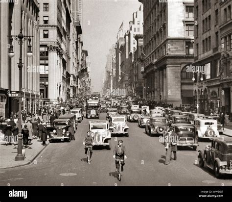 1920s new york skyline hi-res stock photography and images - Alamy