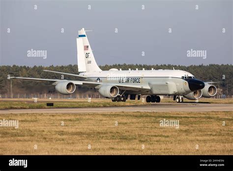 Raf rc 135 rivet joint hi-res stock photography and images - Alamy