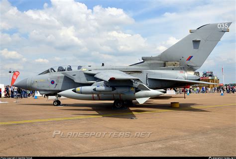 ZA542 Royal Air Force Panavia Tornado GR 4 Photo by Günther Feniuk ID