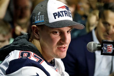 Patriots Star Gronkowski Burgled On Super Bowl Weekend Police Abs