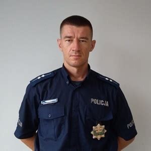 Podzi Kowania Dla Dzielnicowego Z Posterunku Policji W Kostom Otach