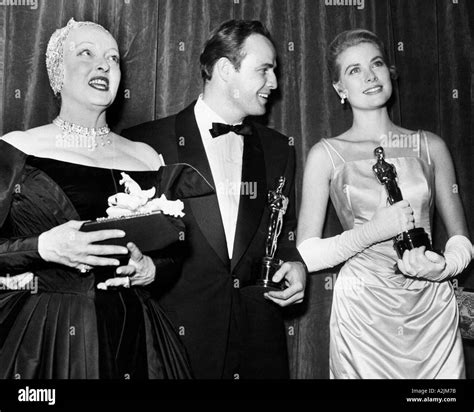 Grace Kelly And Marlon Brando Win Oscars In 1954 Stock Photo Alamy