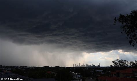 Mini Tornado Sweeps Across Brisbane River As Queensland Is Battered