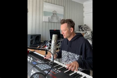 Vid O Confinement David Hallyday Interpr Te Une Chanson Sur L Apr S