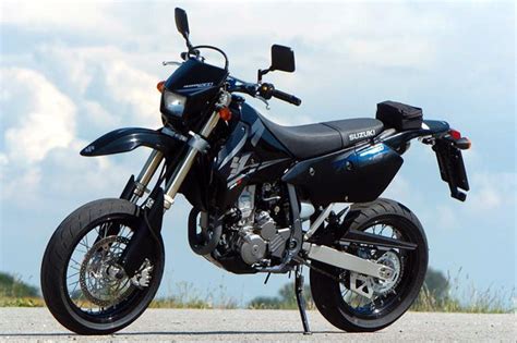 Scegliere L Usato Suzuki DR Z 400 SM Oltre Il Motard Dueruote