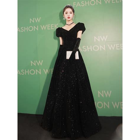 Black Velvet Starry Sky Evening Dress Elegant Temperament Puff Sleeve V