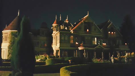 A Halloween Candlelight Tour Of The Winchester Mystery House Bayarea