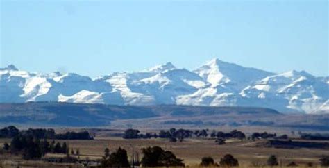 The Maluti Mountains covered with snow Eastern Cape, Kwazulu Natal, Free State, Southern Africa ...