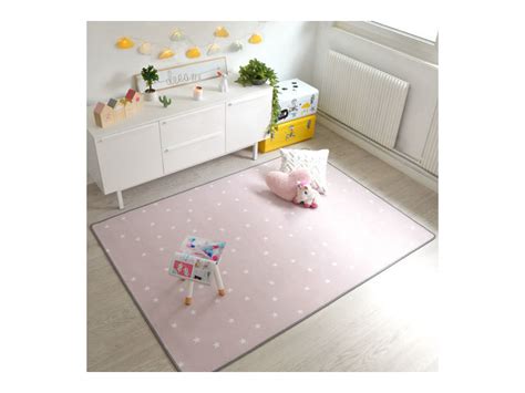 Tapis chambre d enfant étoiles rose 70 x 100 cm Conforama