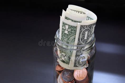 D Lares E Centavos Isolados No Fundo Branco Imagem De Stock Imagem De