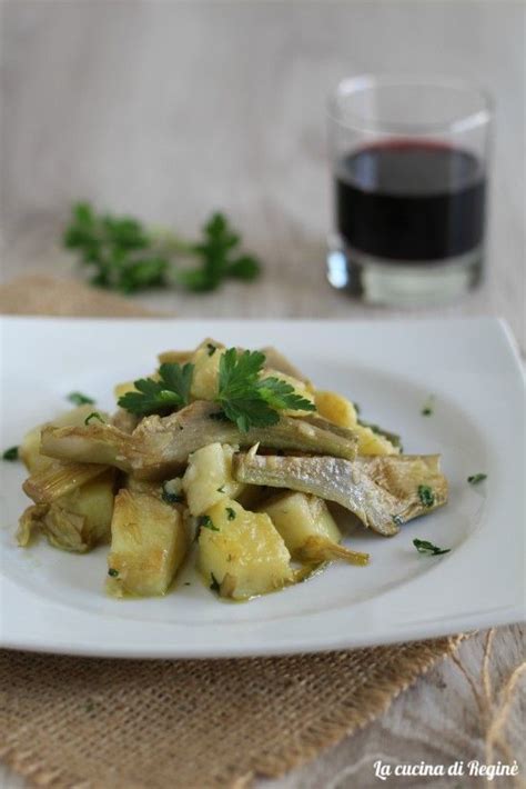 Carciofi E Patate In Padella La Cucina Di Regin Chicken Food