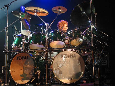 Simon Phillips — Wikipédia