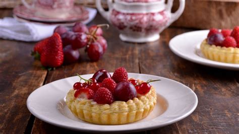 Tartaletas Con Crema Pastelera Y Frutas Rojas Dolores Valc Rcel La