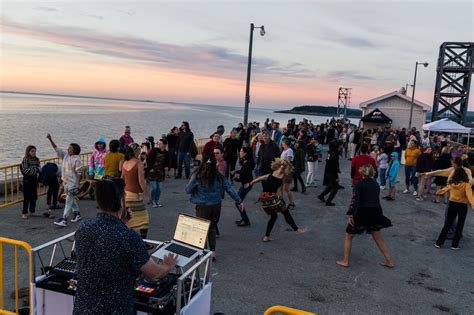 Un succès sur toute la ligne pour Au quai on danse Le Journal L Horizon