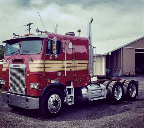 Pin By Anton Blashchuk On Trucks Freightliner Trucks Cool Trucks