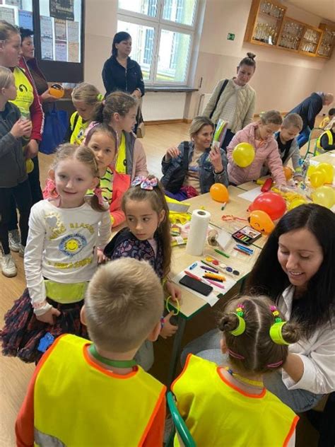 Fina Odblaskowej Szko Y W Zespole Szkolno Przedszkolnym Nr W