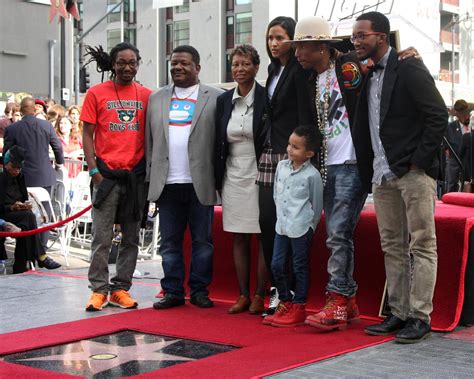 LOS ANGELES, DEC 4 - Helen Lasichanh, Rocket Ayer Williams, Pharrell