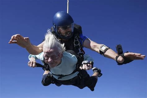 104 Year Old Skydiver Chicagoan Dorothy Hoffner Dies Wbez Chicago