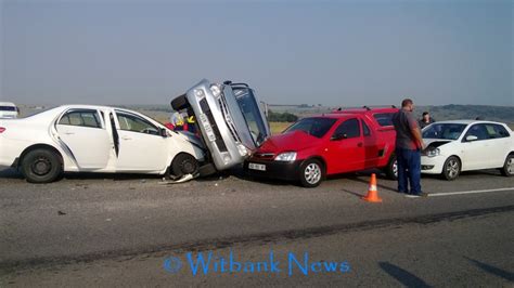 Three People Rushed To Hospital After Four Cars Collide Witbank News