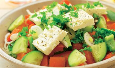 Gl Cksgef Hle Aus Dem Garten Feta Salat Gurken Tomaten Salat Salat Mit