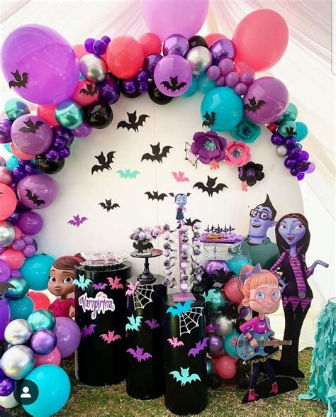 Festa Vampirina Mini Table Halloween Themed Birthday Party Halloween 1st Birthdays Birthday